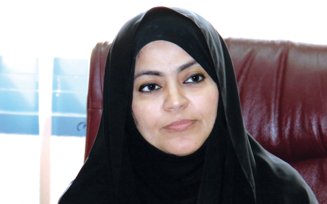 "سمية حارب"