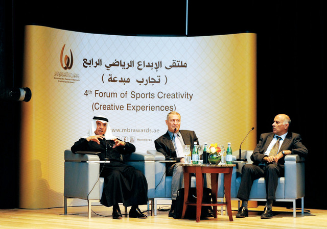"جانب من الملتقى الرابع للمبدعين \t من المصدر"
