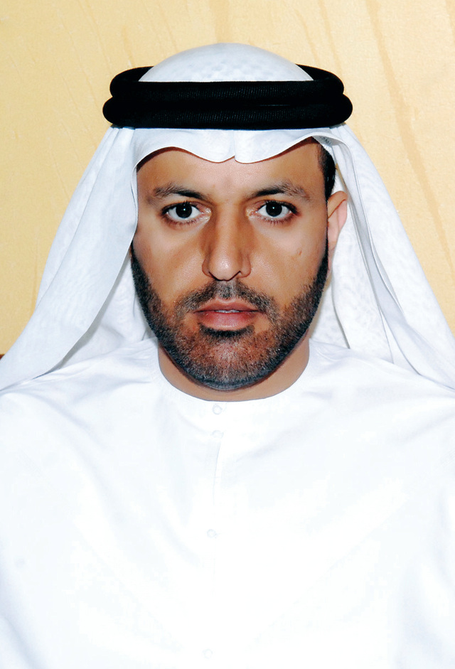 "أحمد الخاطري"