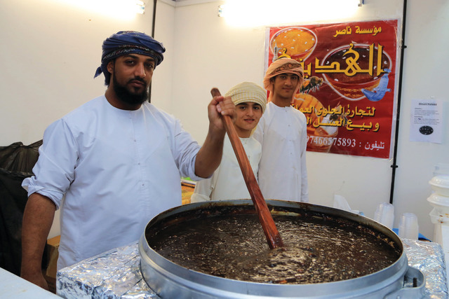 الحلوى العمانية.. آيس كريم ساخن