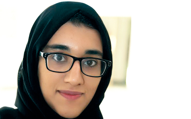 "كوثر أحمد العبدولي"