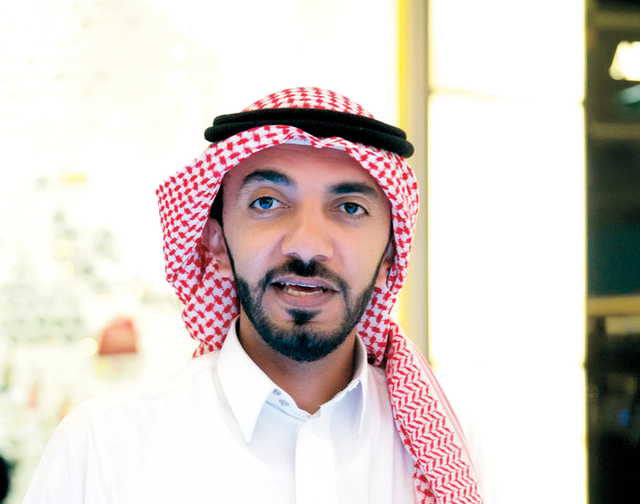 "رياض عبدالله"