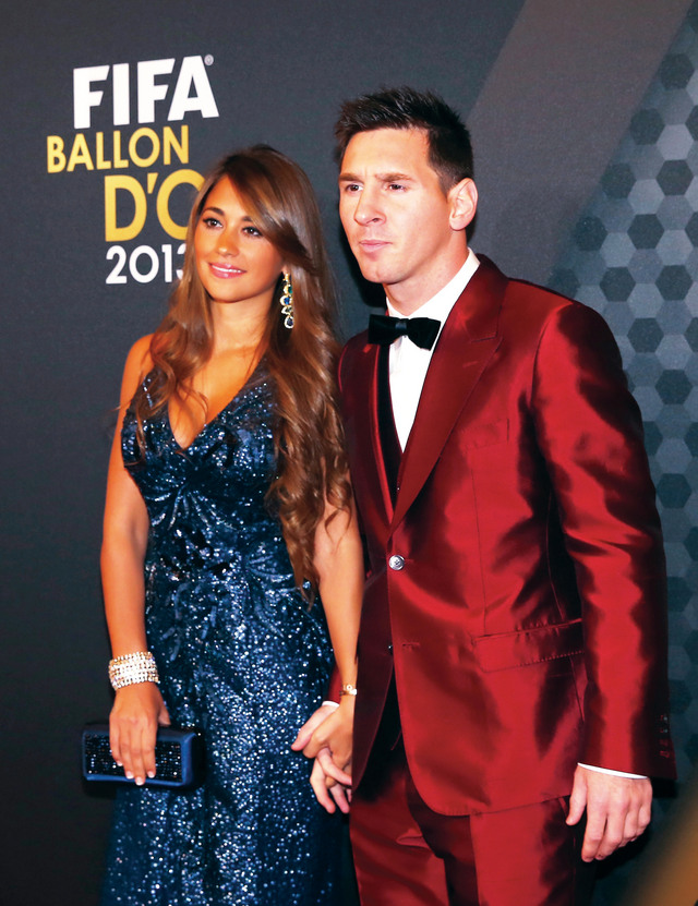 "ميسي صنع الحدث بأناقته\t\tأف ب"