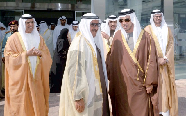 "حمدان بن راشد ومنصور بن زايد وعبيد الطاير ومحمد القرقاوي وأحمد الزعابي"