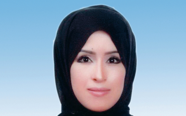 "عائشة الكتبي"