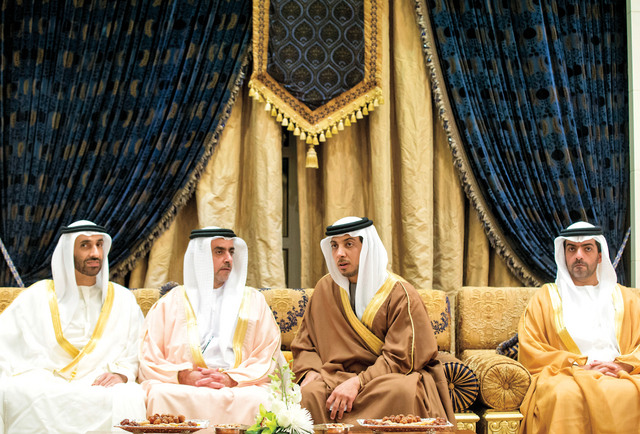 "سعيد وسيف ومنصور وحامد بن زايد خلال اللقاء"