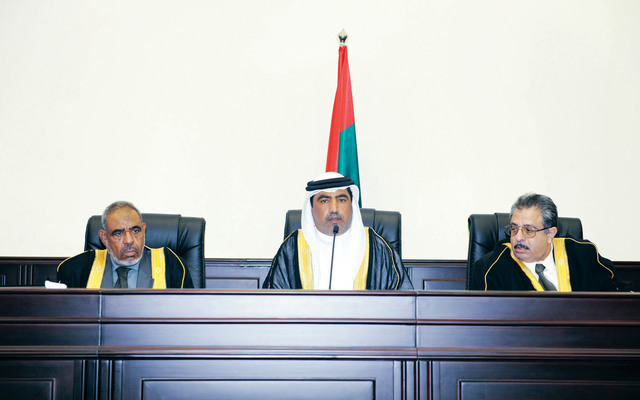 "الطنيجي مترئساً هيئة المحكمة \t\t\t\t\t\t\t\t\t\t\t\t أرشيفية"