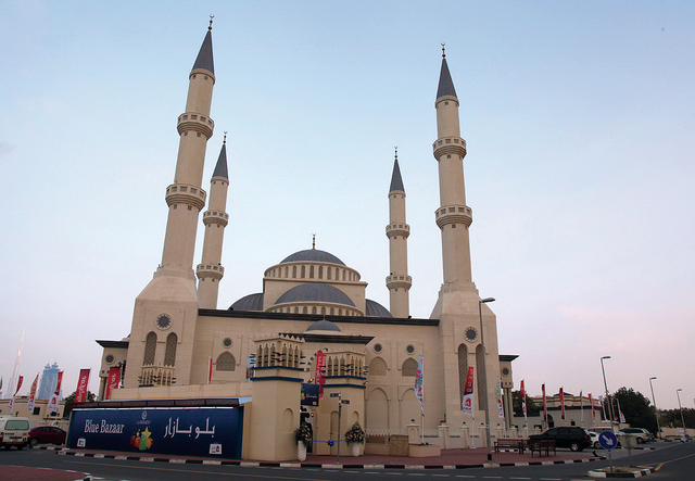 "مسجد الفاروق يحتضن الفعالية\t\tمن المصدر"