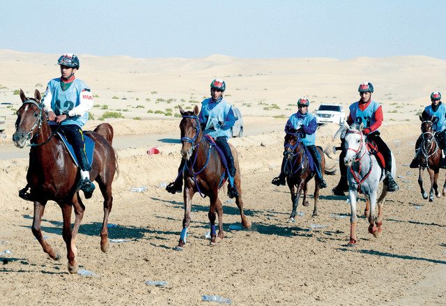 "البطل في طريقه الى خط النهاية"