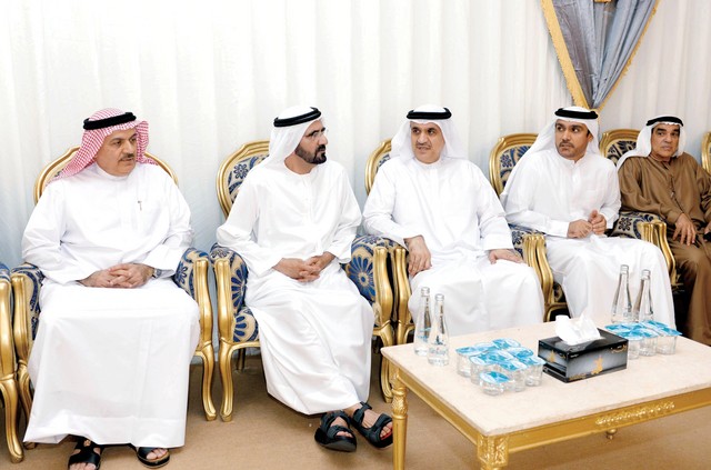 "محمد بن راشد في حديث مع محمد واحمد جلفار"