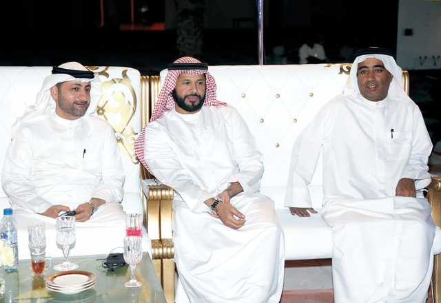 "مروان بن غليطة ويوسف عبدالله وإبراهيم النمر"