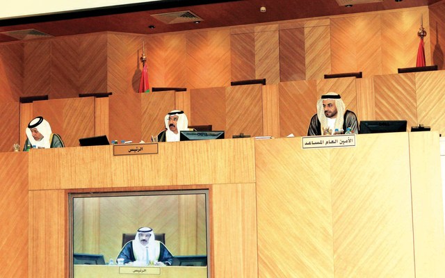 "الرئيس والأمين العام والأمين العام المساعد\t\t\t\t\t\t\t البيان"