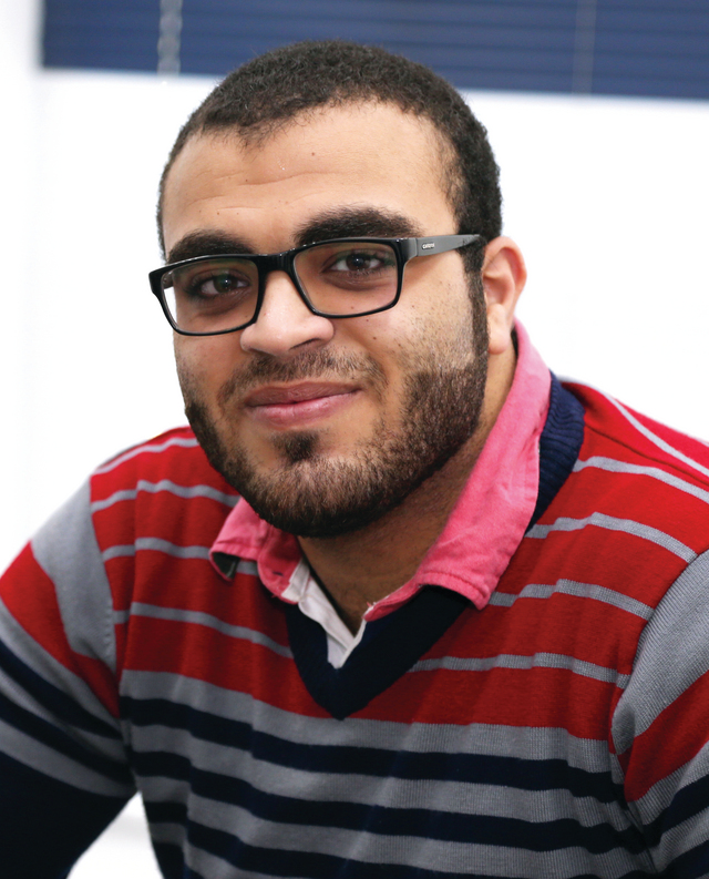 "عمر حجازي:  توليد الطاقة عبر  حركة أقدام الناس أصبح ممكناً"