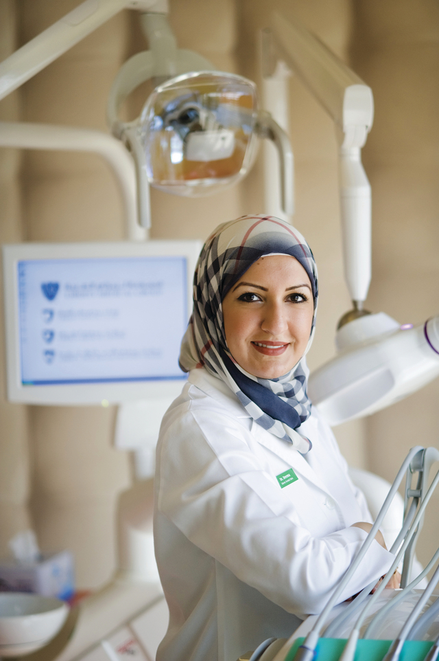 "د. ديمة باسم: الأسنان اللبنية الصحية تساعد الطفل على النطق السليم"