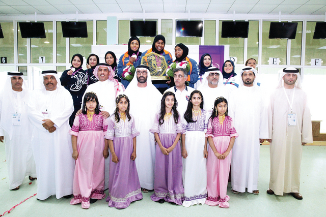 "تكريم الفائزين بمسابقة فرق الرماية\tالبيان"