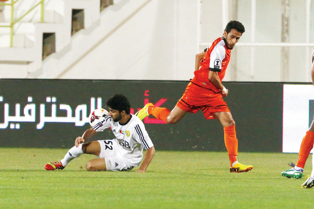 "وليد أحمد في مباراة الدور الأول أمام الوصل\t\tالبيان"