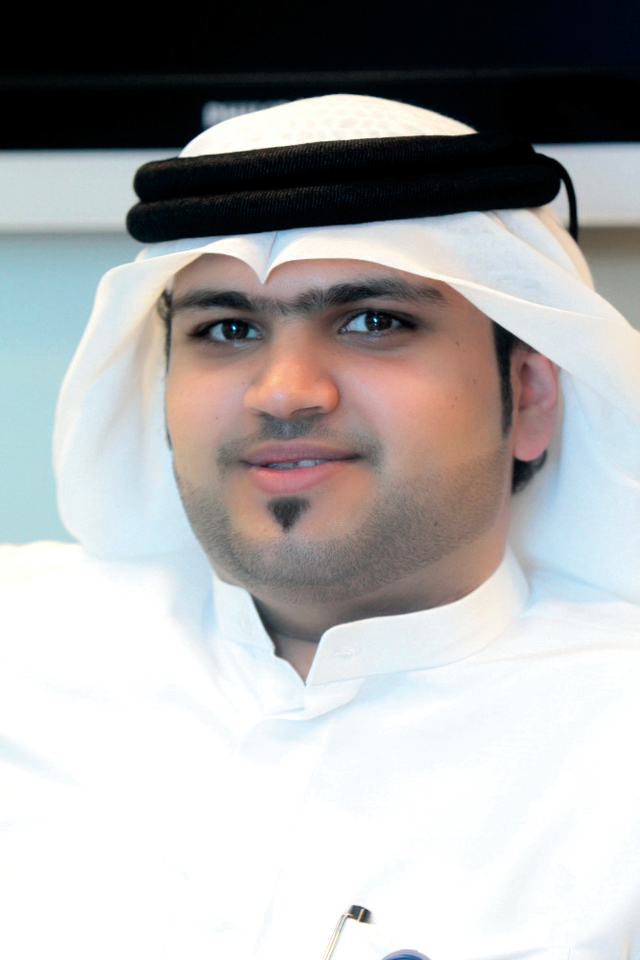 "خالد النقبي:  التدخين وارتياد الأماكن المشبوهة خطوة مبكرة نحو الممنوعات"