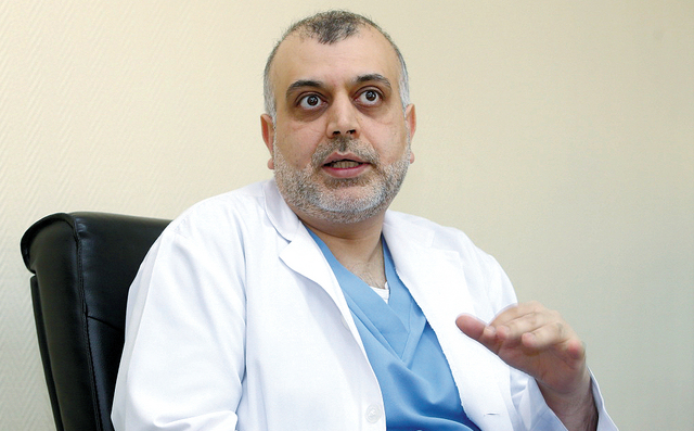 "احمد العمادي"