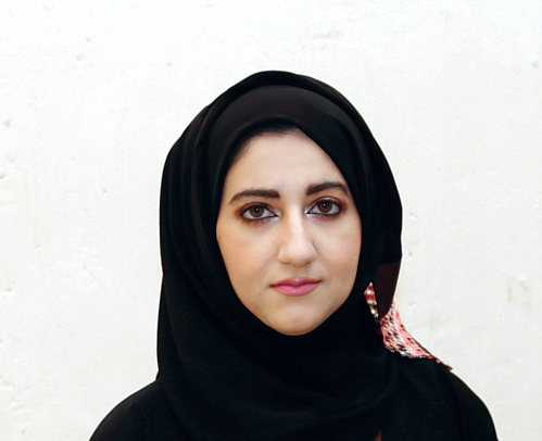 "منى العلي"