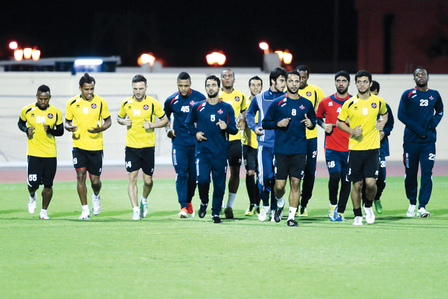 "من تدريبات نادي الشعب البيان"