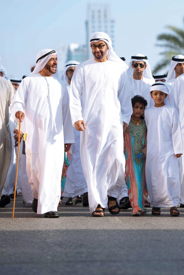 "محمد بن زايد وسرور بن محمد"