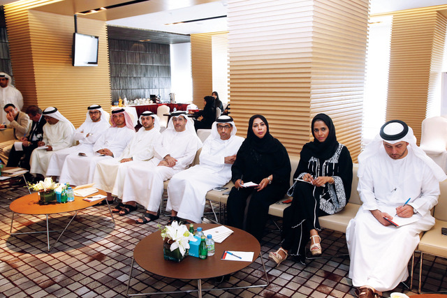 "جانب من الإعلاميين المشاركين"