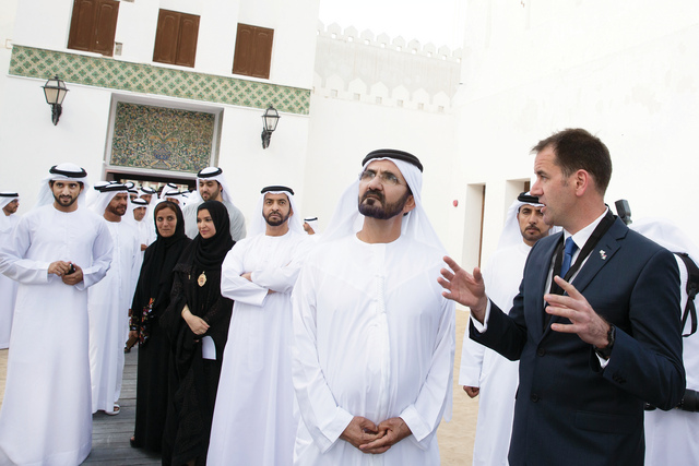 ".. وسموه يستمع إلى شرح بحضور حمدان بن محمد وراشد بن سعود وحمدان بن زايد"