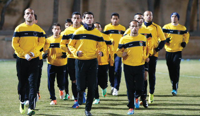 "المنتخب الأردني يستعد لمواجهة سوريا \t البيان"