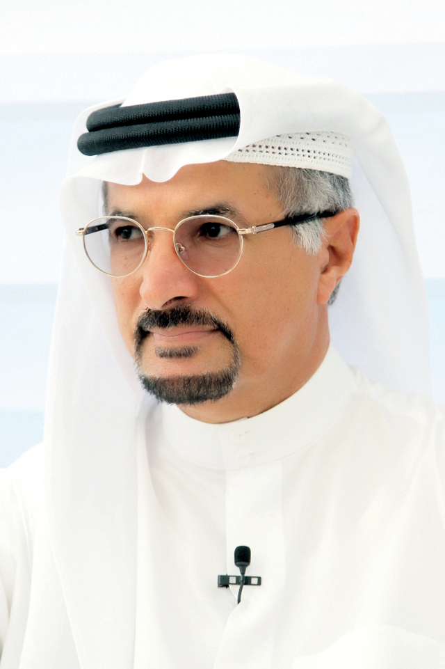 "سعيد حارب"