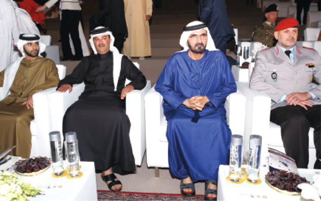 "محمد بن راشد خلال حضوره حفل الافتتاح\tتصوير - موهان"