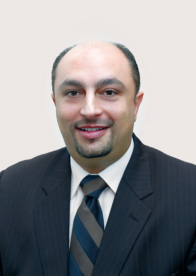 "عماد الكيلاني"