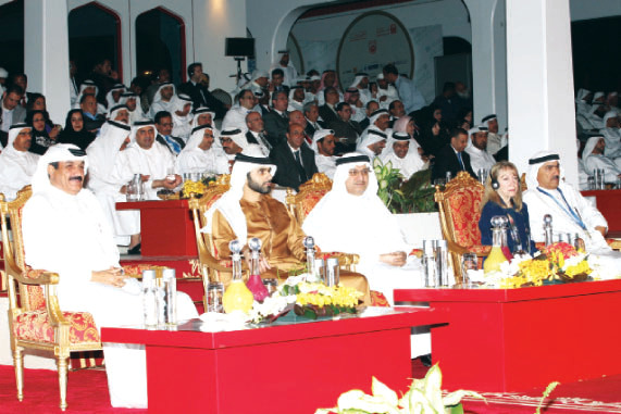 "منصور بن محمد والقطامي والمزينة وابن فهد وكاروا بانزا\t\t\tمن المصدر"