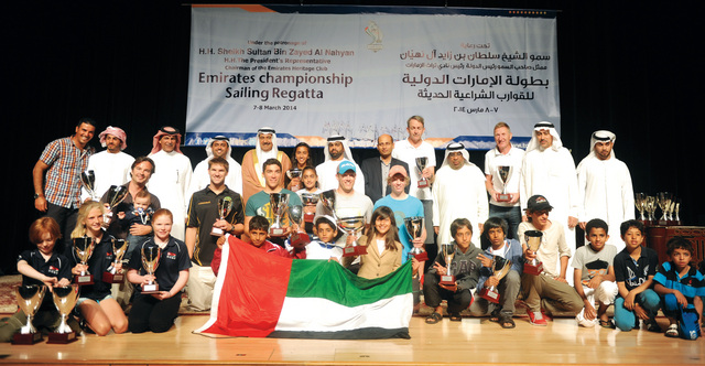 "بطولة الشراع شهدت مشاركة نسوية إماراتية البيان"