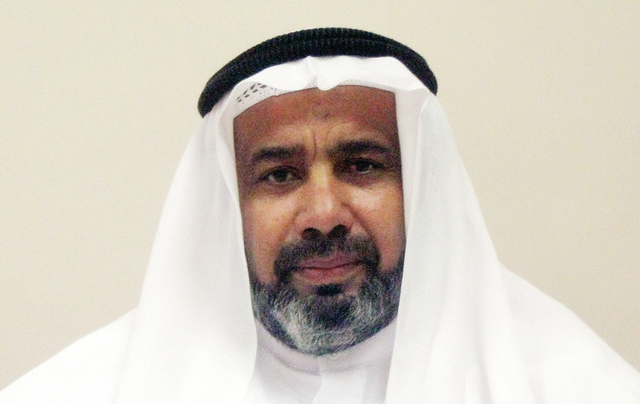"حسين الهاجري: إغلاق الخور يزيد المخزون السمكي بنسبة 100 %"