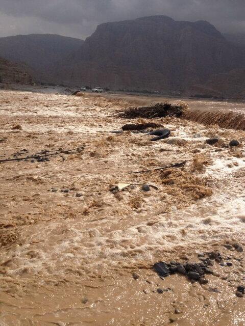 "جريان وادي البيح في رأس الخيمة"