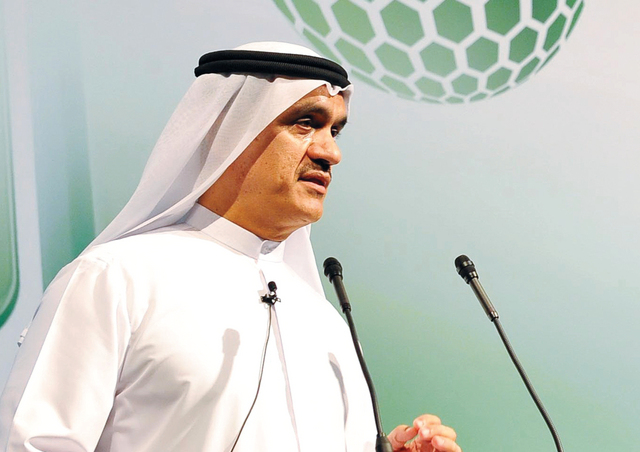 "أحمد جلفار: توفير أفضل الخدمات لأكبر شريحة من العملاء"