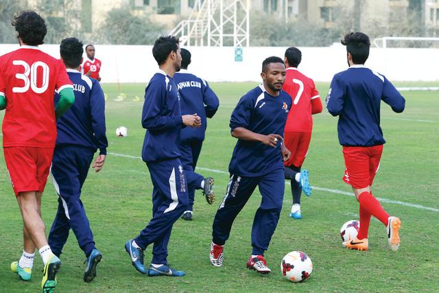 "جانب من تدريبات عجمان لمواجهة اليوم الحاسمة \t البيان"