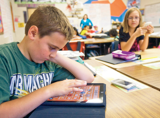 "المستفيدون من الحملة  البريطانية 3000 تلميذ في لندن"