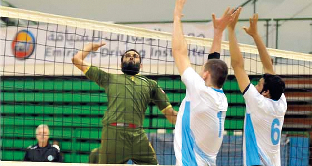 "الشباب زاد من حرارة المنافسة بالفوز على بني ياس المتصدر \tمن المصدر"