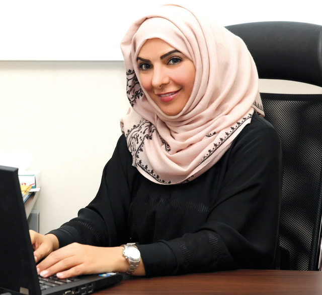 "عواطف المطوع"