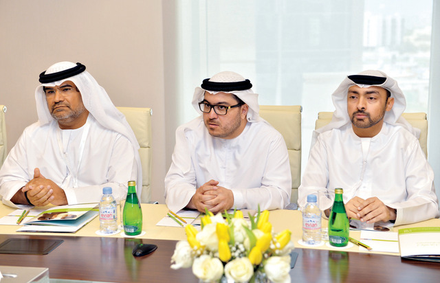 "خالد الزاهد ومروان عابدين وسهام الدين كلداري"