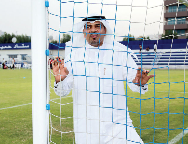"المونديالي خالد إسماعيل هداف نادي النصر ومنتخب الإمارات الأسبق\tالبيان"