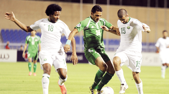 "جانب من مباريات الدوري العراقي البيان"