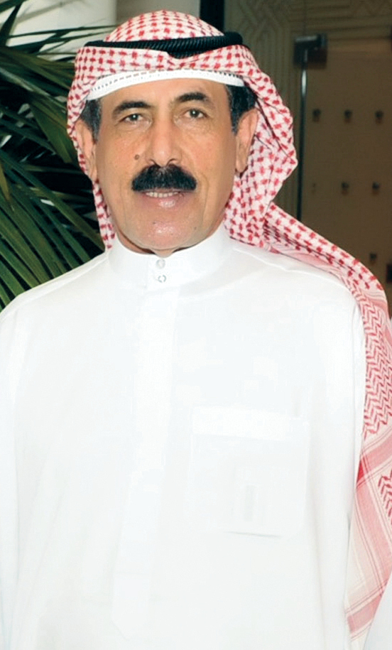 "محمد بن مسعود: وسائل التواصل الاجتماعي أثرت كثيراً على لغتنا"