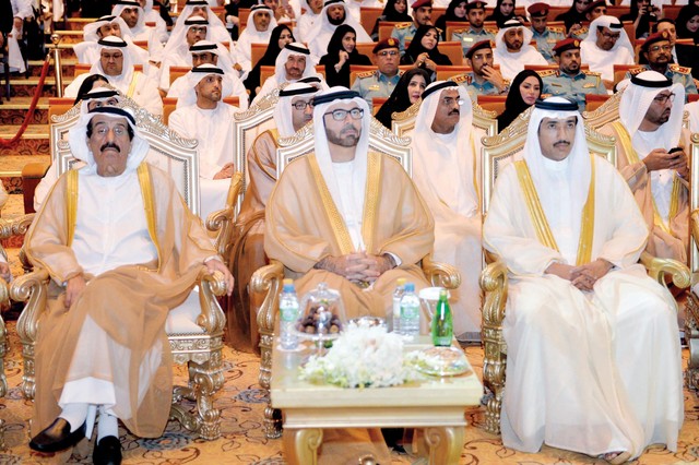 "محمد القرقاوي وأحمد الزعابي وجمعة النابودة"