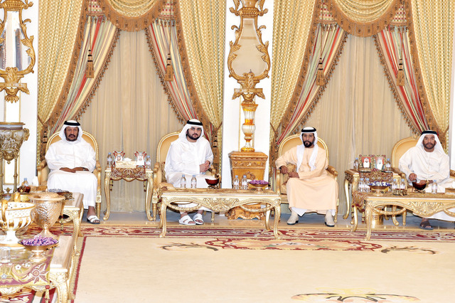 "..وسموه يعزي طحنون وسرور  وسعيد بن محمد"