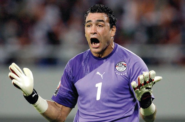 "عصام الحضري حارس مرمى وادي دجلة والمنتخب المصري \tالبيان"