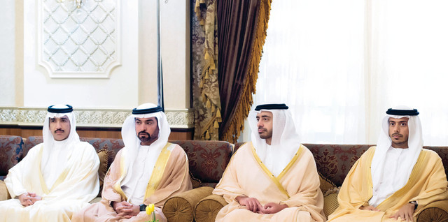 "عبدالله بن زايد وحمدان بن مبارك وسلطان بن طحنون والزعابي"