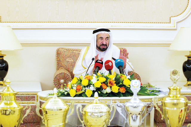 "سموه يُلقي بكلمته إلى الحضور وام"