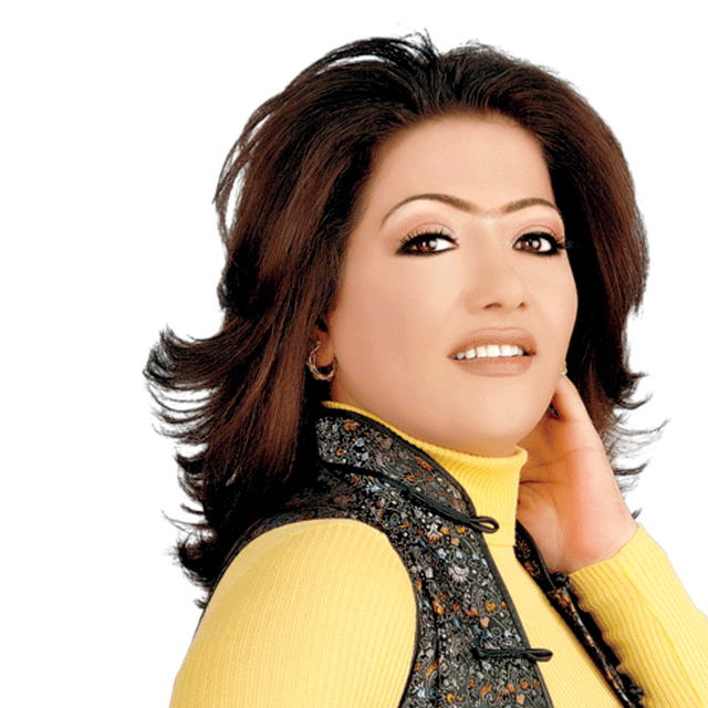 "فاطمة الحوسني"